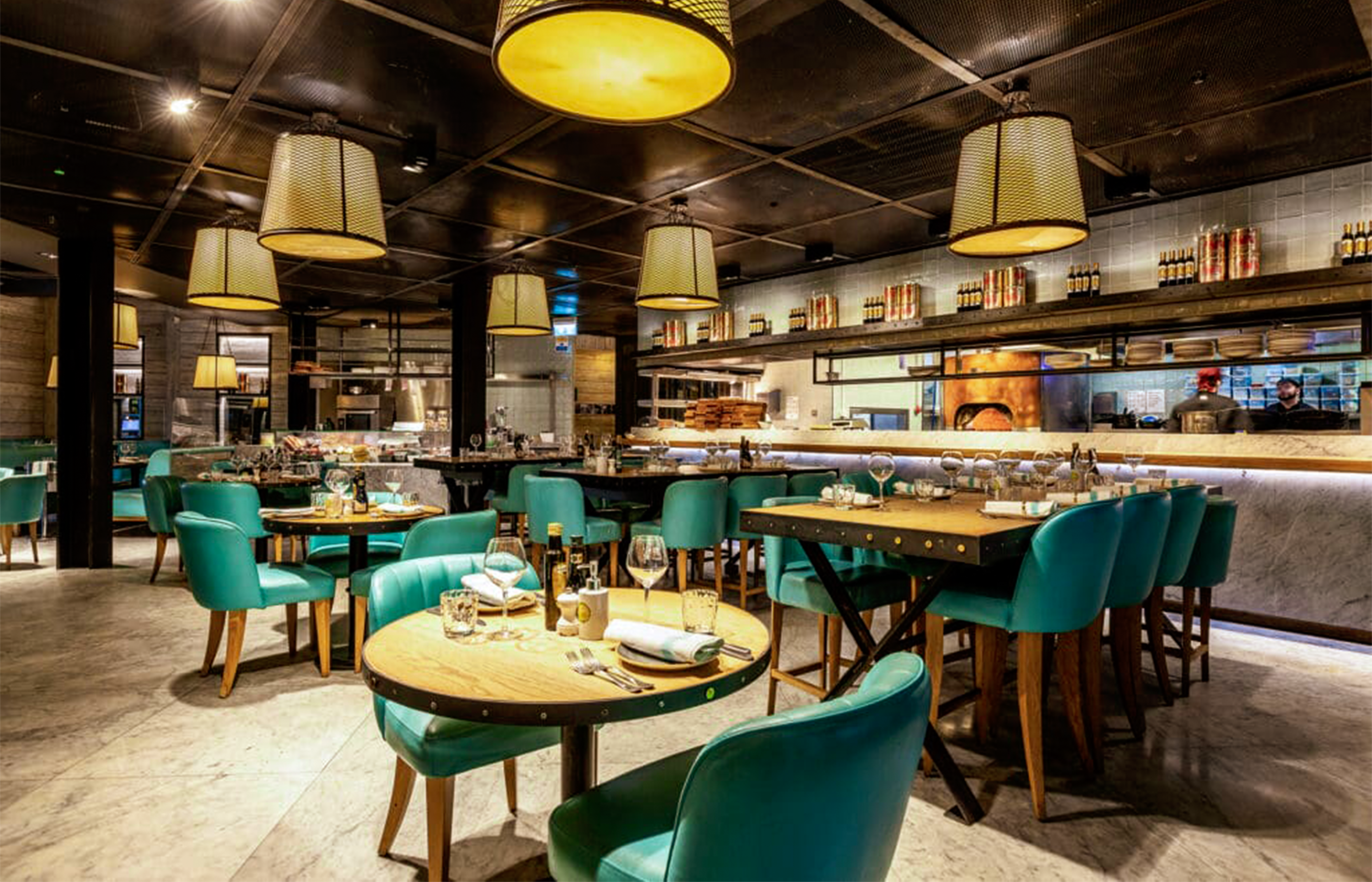 RIVA BLU : Liverpool / İNGİLTERE — 4